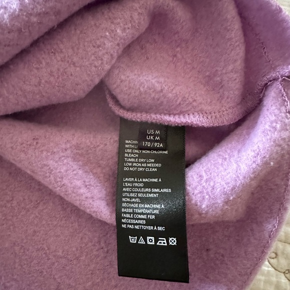 NWT Urban Outfitters cropped purple hoodie - Picture 2 of 5